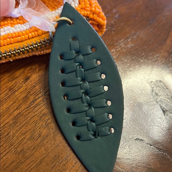 Orange Beaded Wallet ๐ - Picture 4 of 6